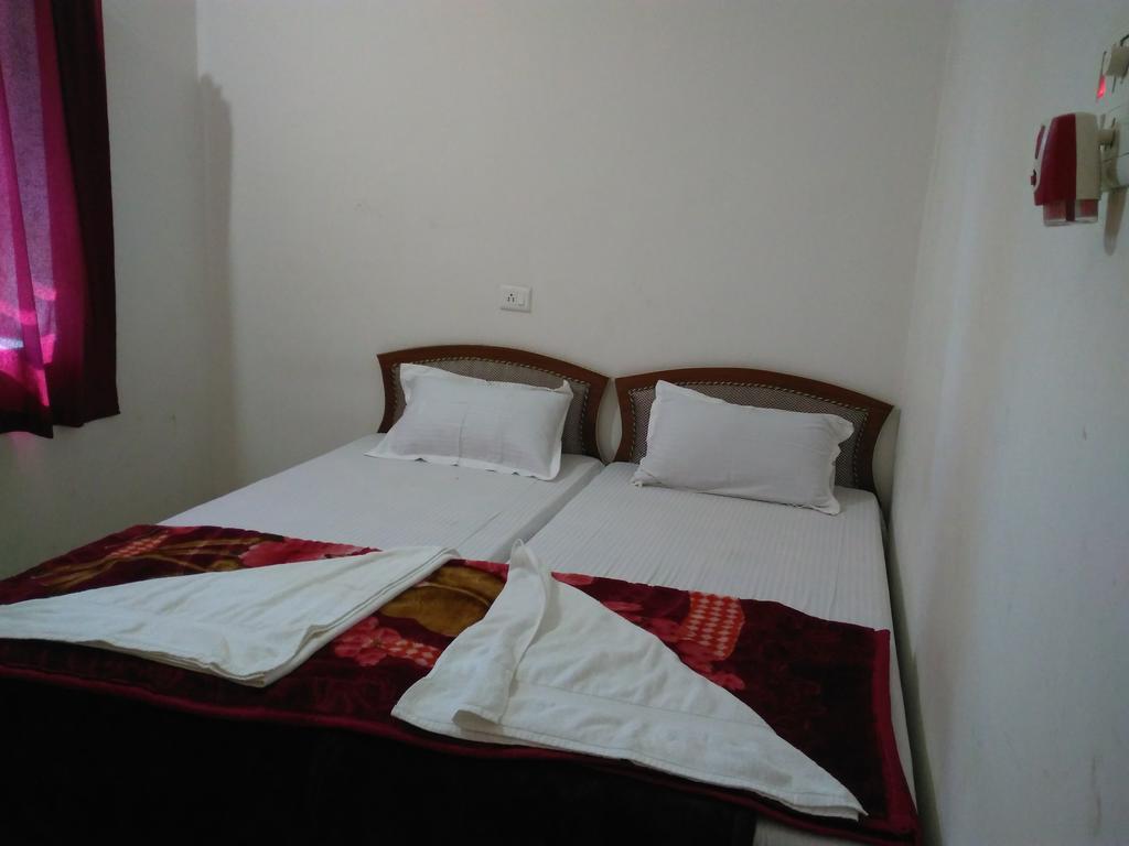 Rama Guest House Bodh-Gajá Kültér fotó
